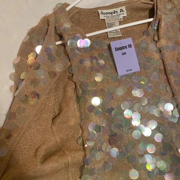 Sequined Cardigan and Tank Top Set - Picture 2 of 4